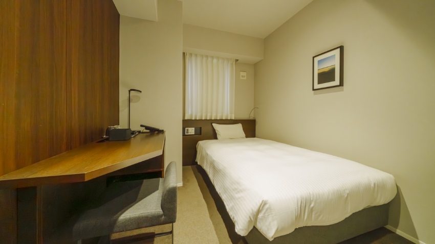 コーナーシングル