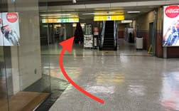 進入東京城市航空總站後，請於該樓層往前直走。